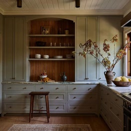 Bahamian Modern Colonial - Kitchen
