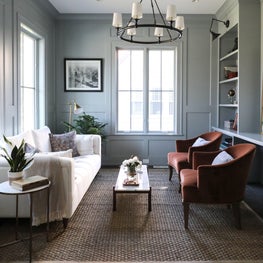 Western Springs cocktail room