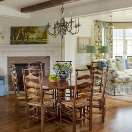 Farmhouse breakfast room