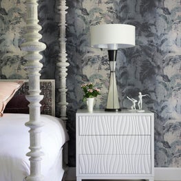 Atherton Residence - Grasscloth walls with color and movement