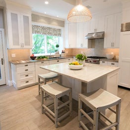 12th Street Townhouse/Modern Kitchen/Eat-In Kitchen