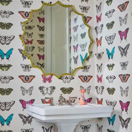 Statement Wallpaper by JMA Interior Design