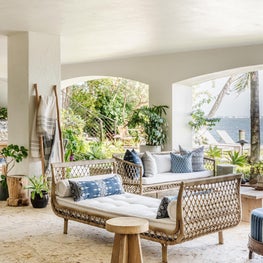 Coconut Grove Loggia Outdoor Seating