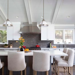 Modern Shaker style Kitchen with Wood Ceiling