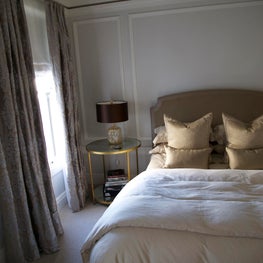 Knob Hill Guest Room