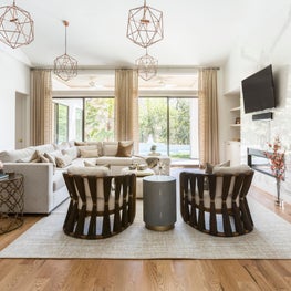 Portfolio: A zen-like open-concept family and kitchen in Houston, TX