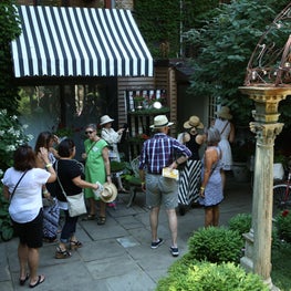 Gold Coast Garden Walk: Paris is a Picnic