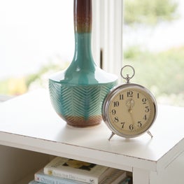 Cliffside Perch, Office