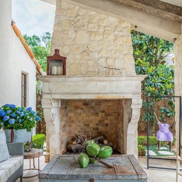 Sarah West & Associates