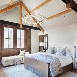 Mt. Barlow - Master Bedroom