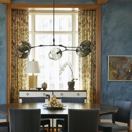 Lakeview Apartment Dining Room