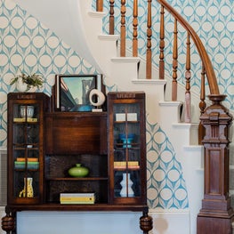 Cheerful Melrose Victorian 