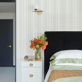 Downtown Residence - Master bedroom