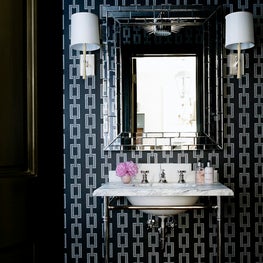 Stunning powder bath