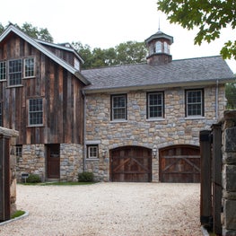 Modern/Rustic Barn Gated Entry
