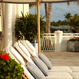 Indoor Outdoor living is the key to the 'Classic Florida Lifestyle'.