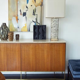 UN Plaza Living Room