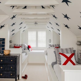 Bunk Room in Rhode Island