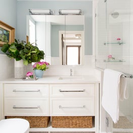 Relaxing Spa Like Bathroom 