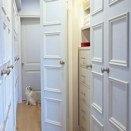 Fifth Avenue Classic - Closet Hall