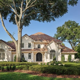 Lush Contemporary Poolside Luxury