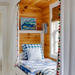 Waterside Bunk Room