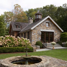 Modern/Rustic Barn Side Yard with Fountain