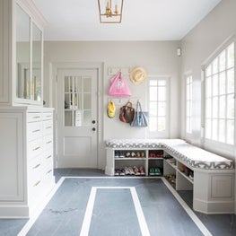 Amanda Reynal Interiors Mudroom