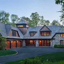 New England Shingle Style Cottage in New Canaan, CT