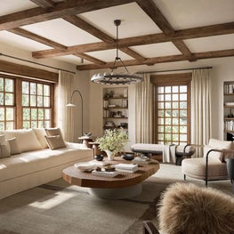 T - Residence / Westchester, Living Room