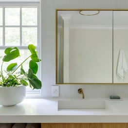 Contemporary Craftsman