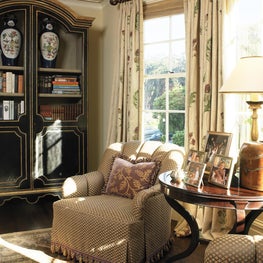 Pacific Heights Residence Living room bay window seating