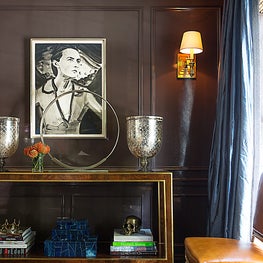 Lacquered Dining Room in Chestnut Hill