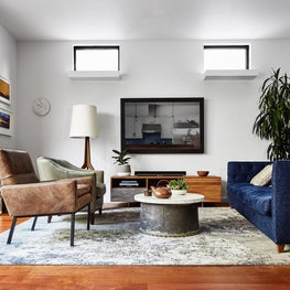 Cool On The Hill San Francisco Cozy Living Room 