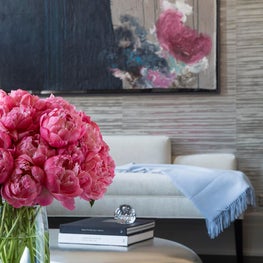 Urban Elegance - Living Room