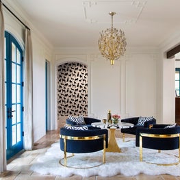 Modern Sitting Room with Tea Table