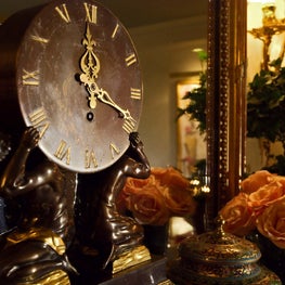 NYC TRADITIONAL 2 NYC Residence - Living Room (Detail)