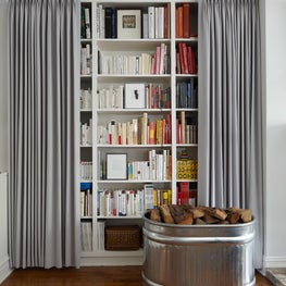 Lincoln Park Residence Living Area Bookcase.