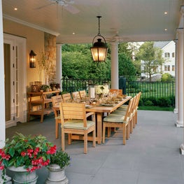 Westchester Colonial Stucco Indoor/Outdoor Dining