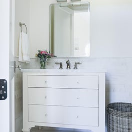 Guest Bathroom Glenview New Construction