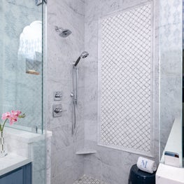 Charming and Cheerful Transitional Abode