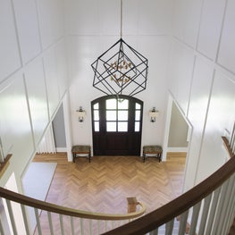 Foyer Glenview New Construction