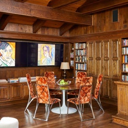 Warm and Cozy Dining Room