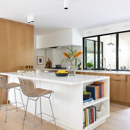 BEVERLY HILLS MODERN