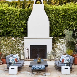 Outdoor Plaster Fireplace