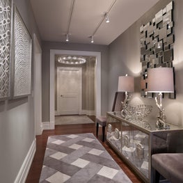 Entryway of a Rittenhouse Square, Philadelphia apartment