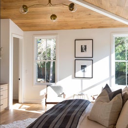 Warm Edge - Bright and Cozy 