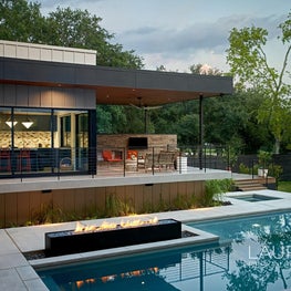 Our clients love the beach and taking tropical holidays, so they wanted an outdoor living area akin to a luxury resort.