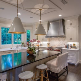 Cottage on the Corner 