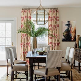 Lexington Traditional dining